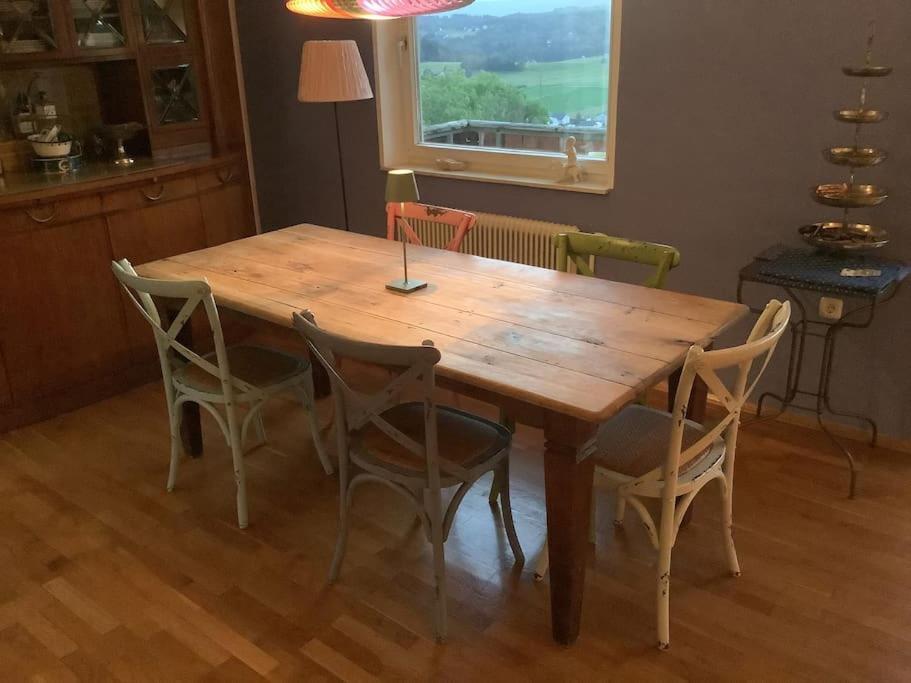 Charmantes Landhaus Mit Garten Und Traumhaftem Fernblick Thal  Esterno foto